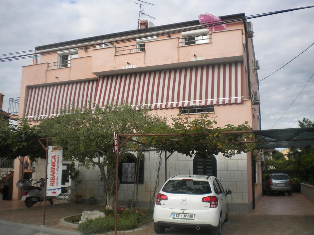 Novigrad Istria Apartments Miani מראה חיצוני תמונה