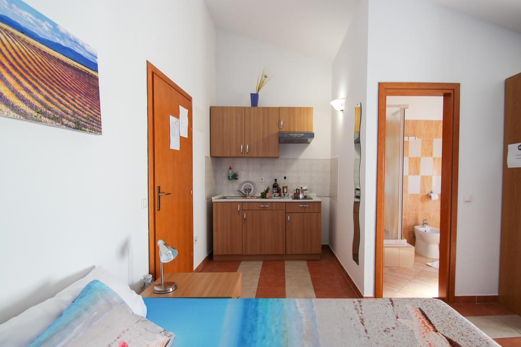 Novigrad Istria Apartments Miani מראה חיצוני תמונה